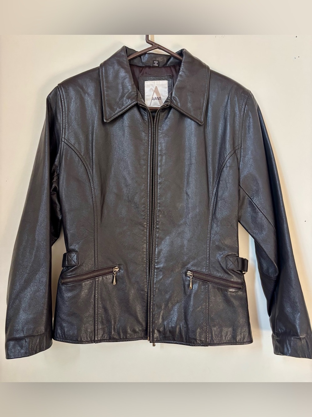 Avanti Vintage Genuine Leather Black Jacket – Women’s - size Medium